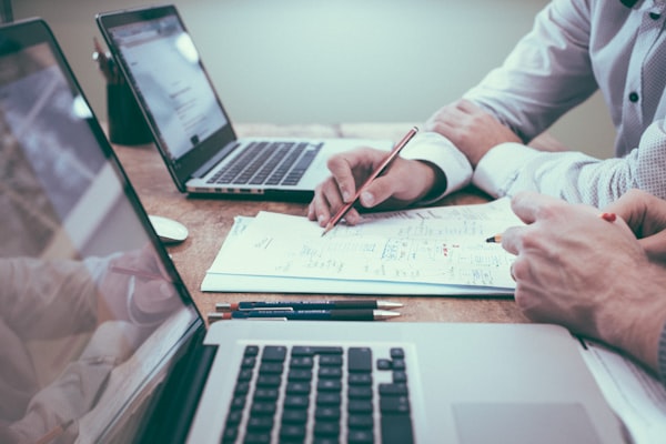 Organisationsanalyse in Besprechung